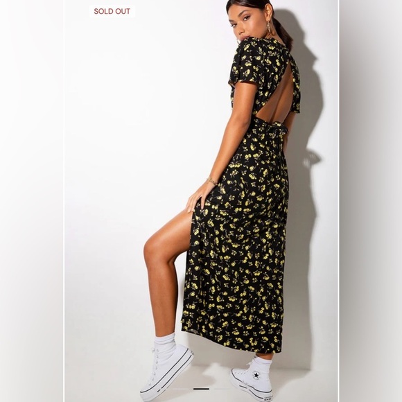 Motel Rocks Dresses & Skirts - Floral Motel Tinata Maxi Dress
